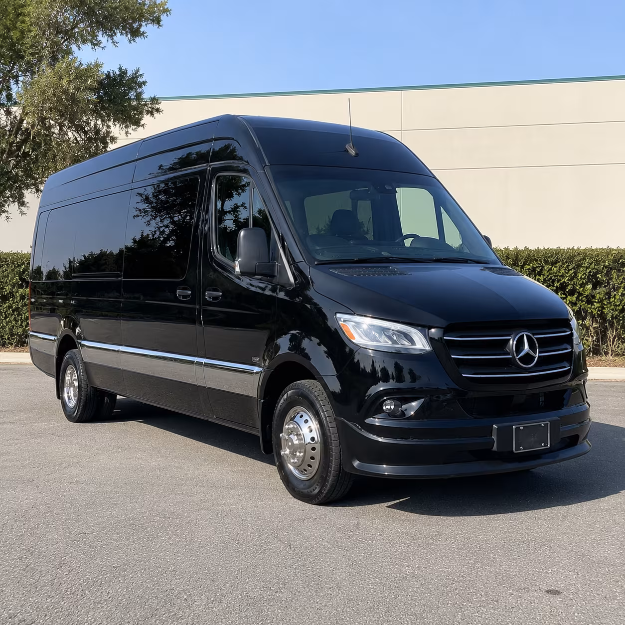 Birmingham Airport Shuttle & Transportation party bus exterior
