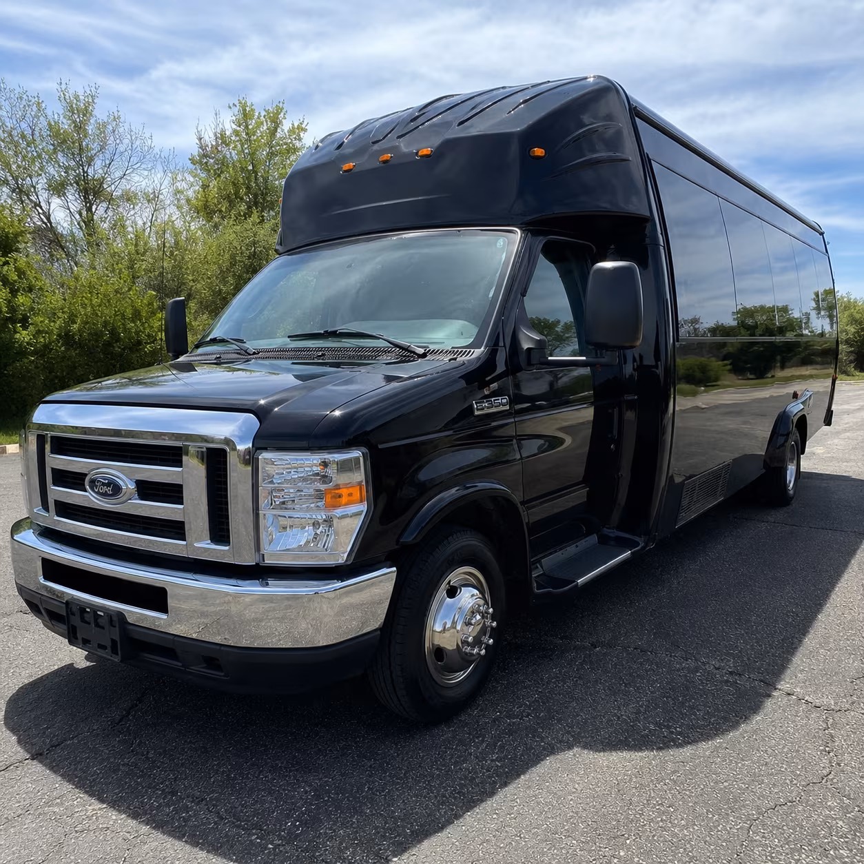 Tuscaloosa Homecoming & Prom Party Bus Rentals