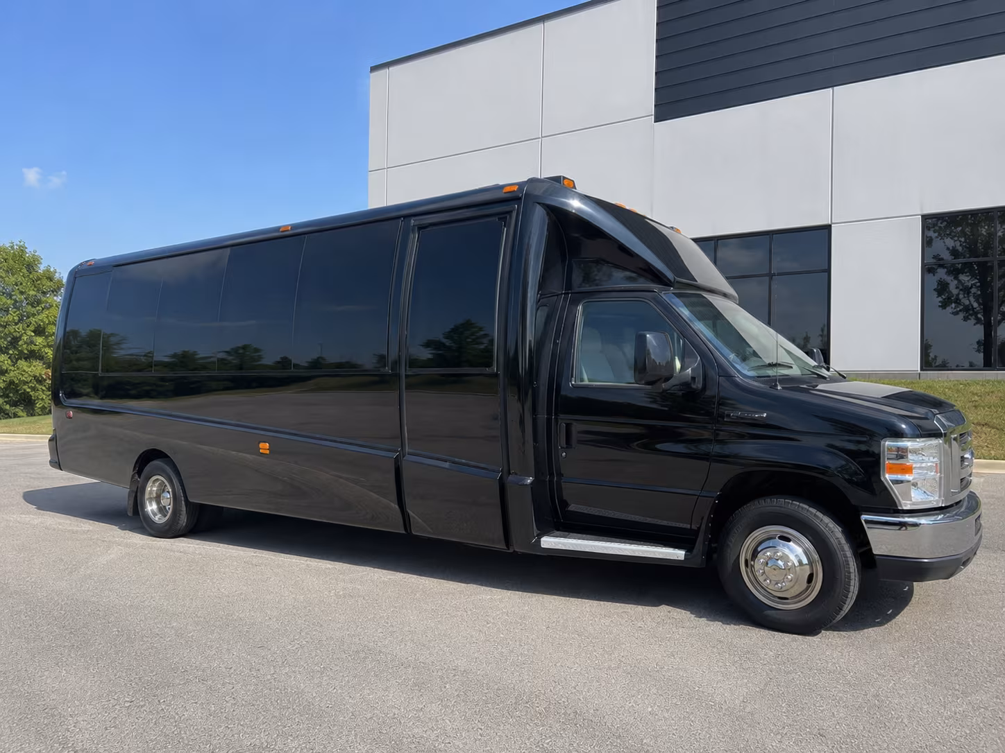 Tuscaloosa Party Bus Rental