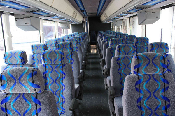 tour bus rental florence alabama